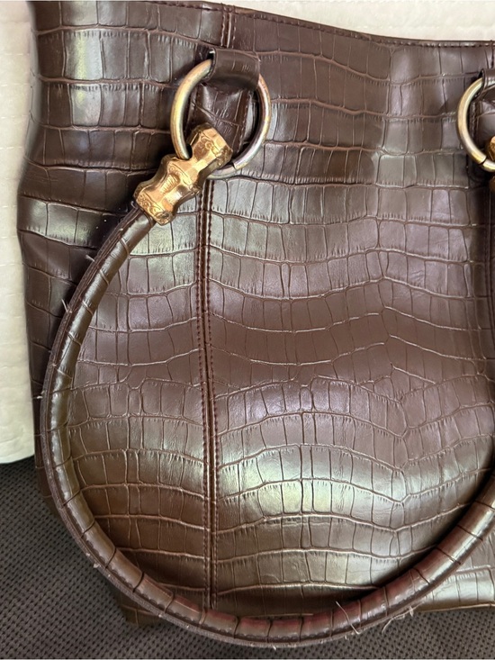 Bueno Handbags - Bueno Brown Croc-Embossed Leather Tote Bag with Gold Hardware